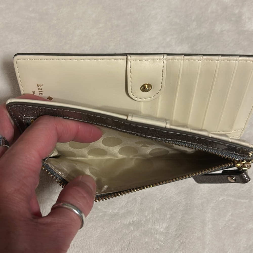 Kate spade ♠️ glitter wallet - Picture 4 of 6